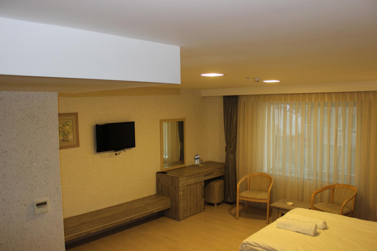 Tavsanli Otel Кютахья Экстерьер фото